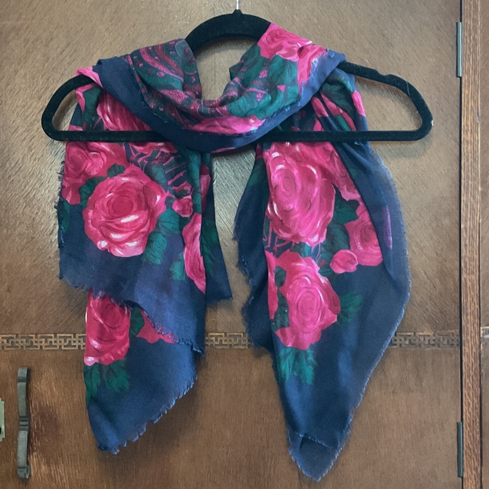 Floral Scarf with Pink Roses - Picture 1 of 1